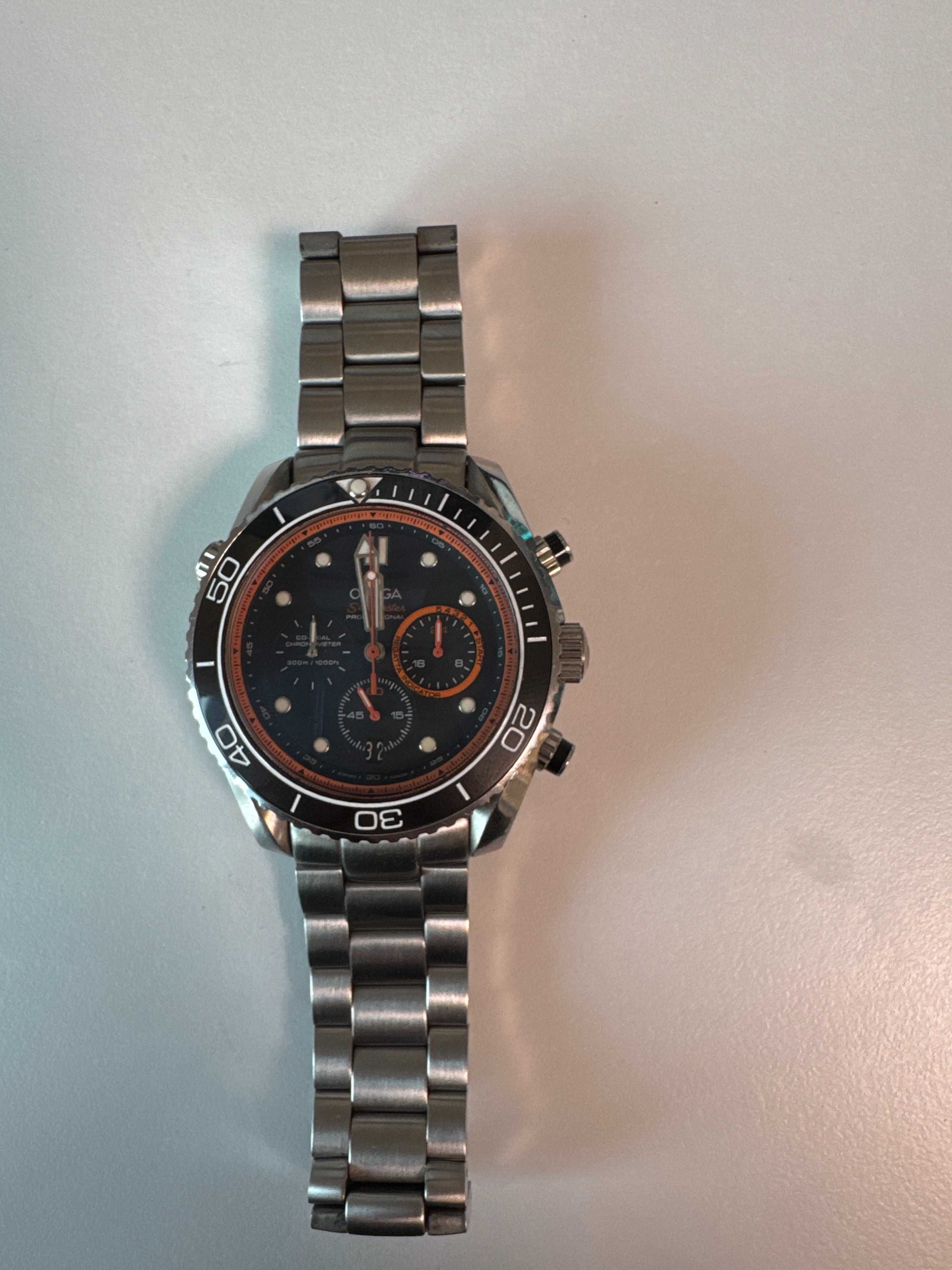 Продавам много запазен часовник -  OMEGA SEAMASTER PLANET OCEAN