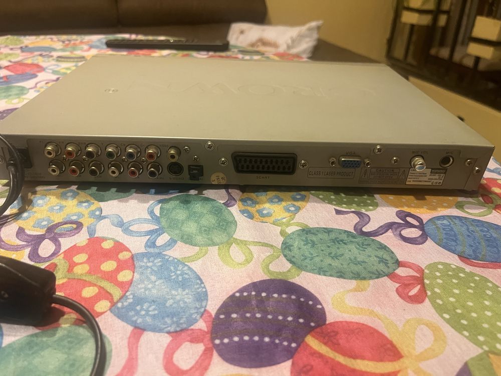 DVD Player Crown