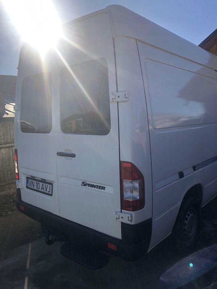 Vând mercedez sprinter 211CDI