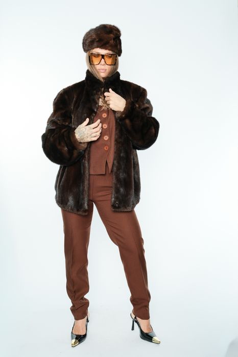 Haina din blana naturala de vizon