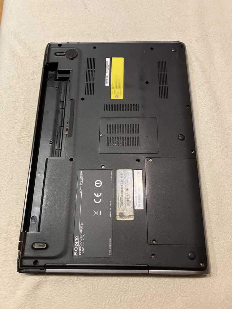 Лаптоп SONY VAIO  model SVE151C11M