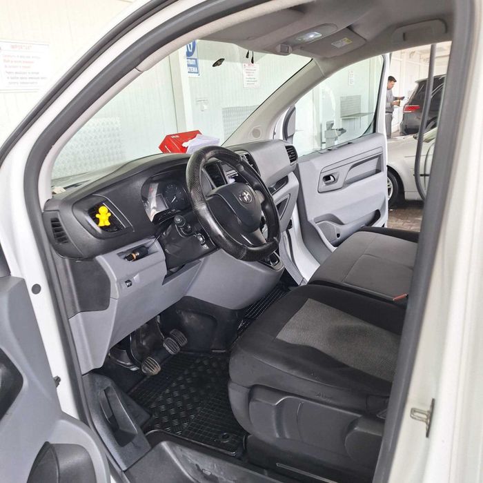 Vand Toyota Proace