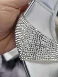 Pantofi cu toc- argintii