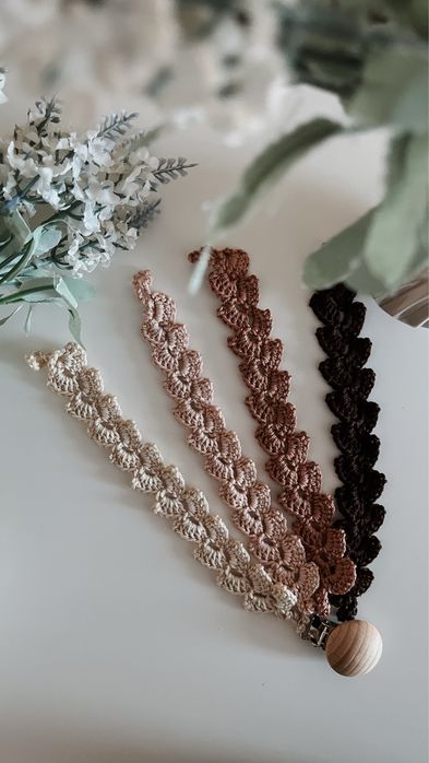 Lănțisor pentru suzeta crosetat