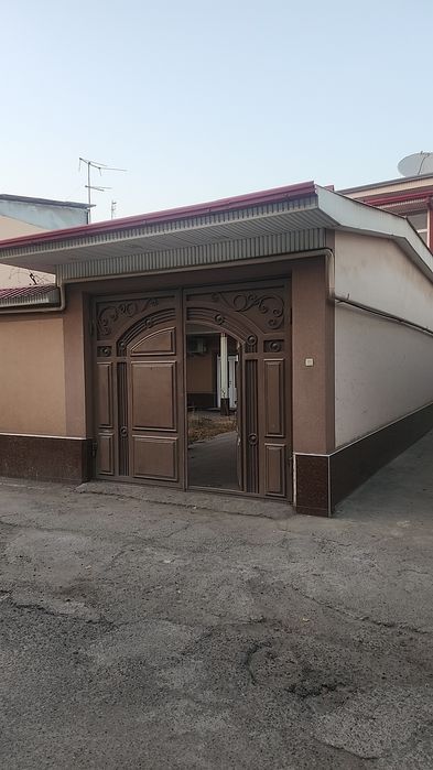 Uy Sotiladi Manzil korakamish 2/3