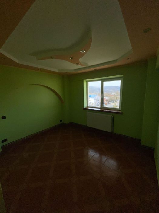 Vand Apartament In STOINA