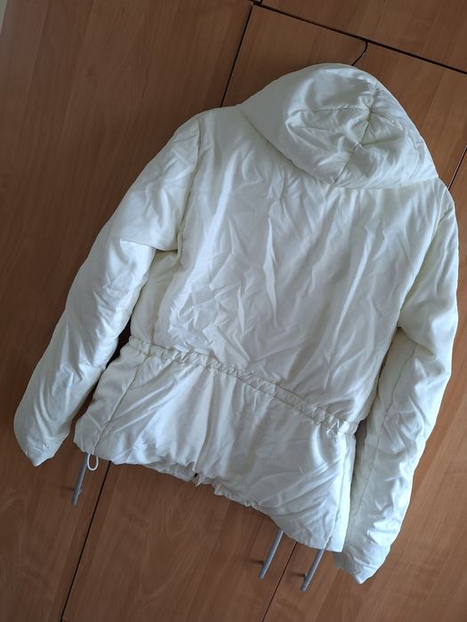 Ново дамско яке HM