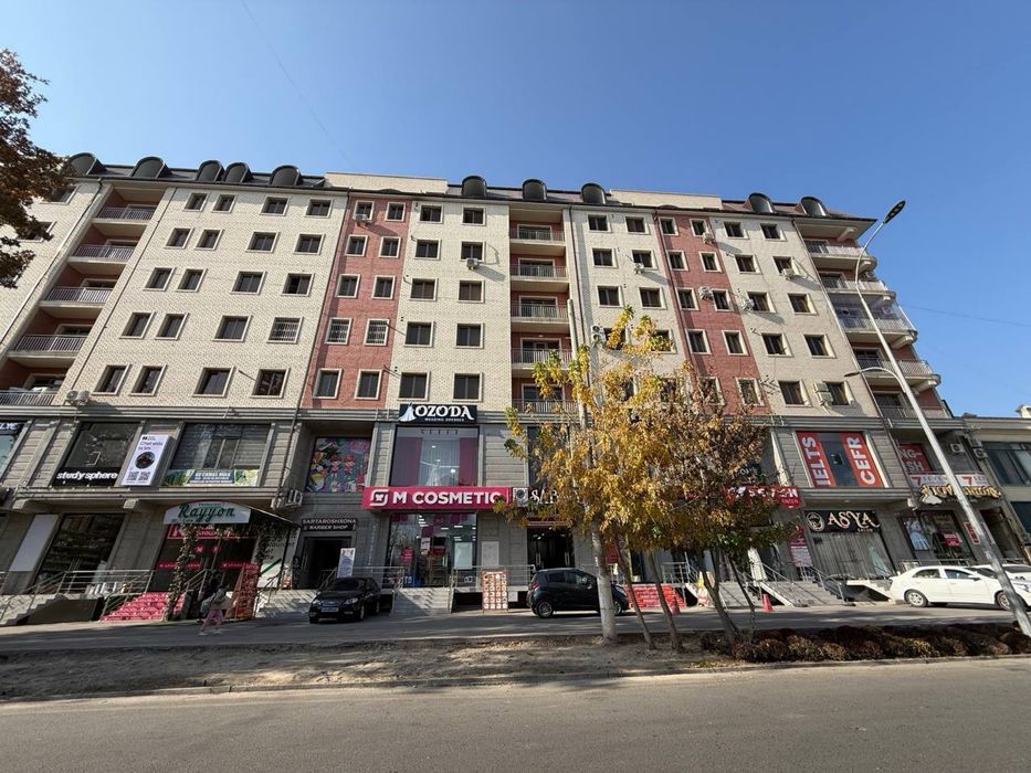 Selxoz yonida karopka kvartira sotiladi