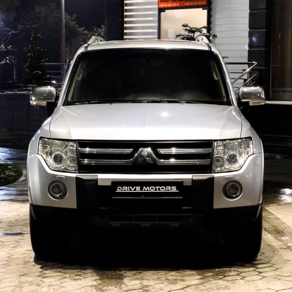 В продаже ! Автомобиль MITSUBISHI PAJERO