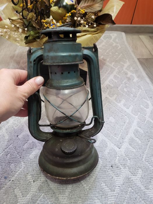 Vand lampa pe petrol