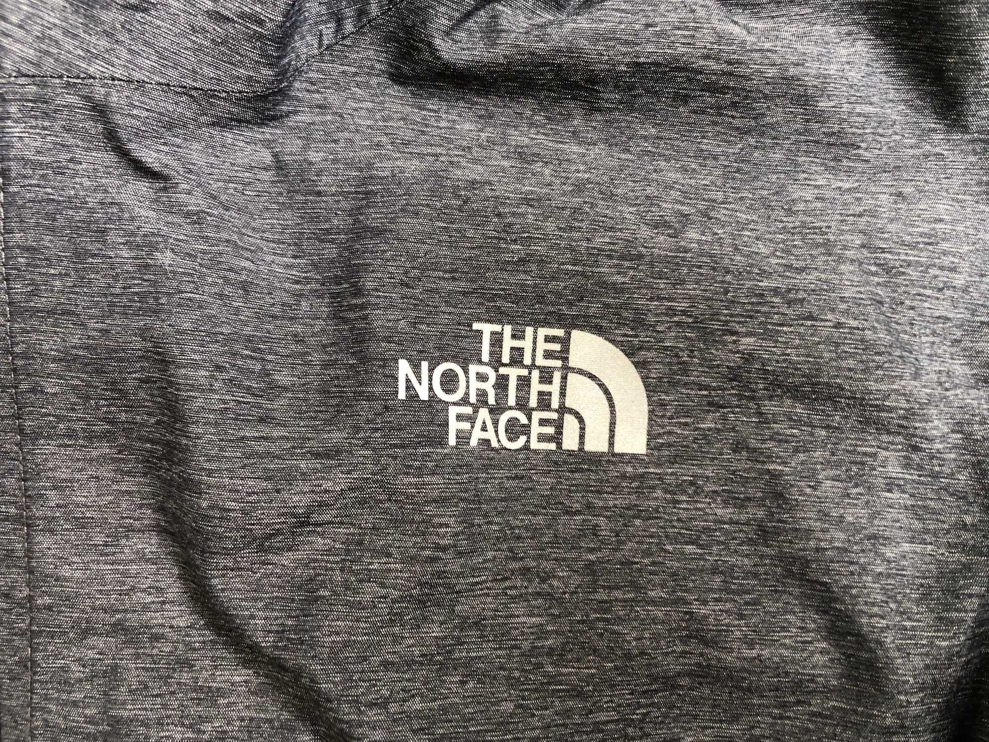 The North Face Dryvent детско водоустойчиво яке 18-20г