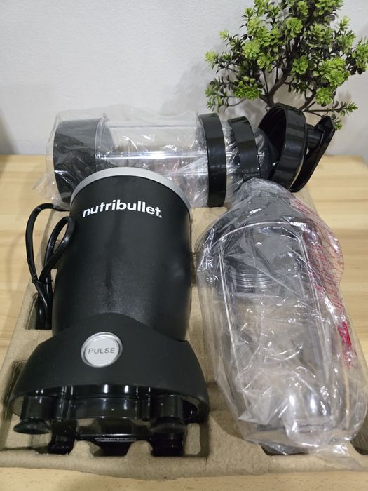 Блендер Nutribullet Pro 1200
