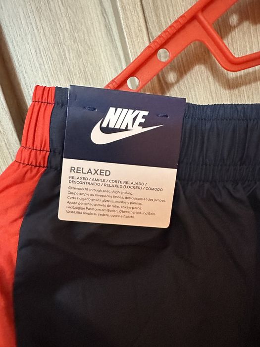 Nike trening barbatesc, Original