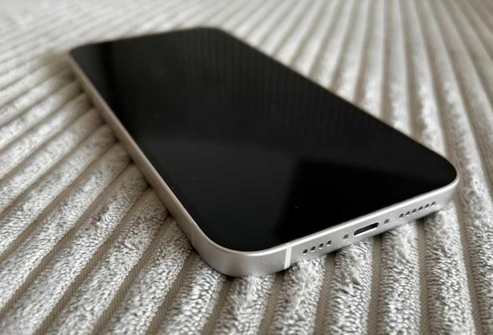 IPhone 14 Plus 128 GB без следи като нов