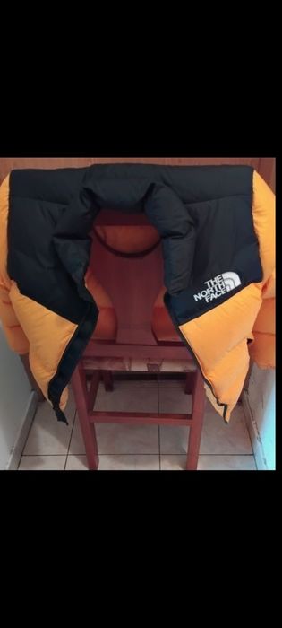 Яке Пухенка North Face