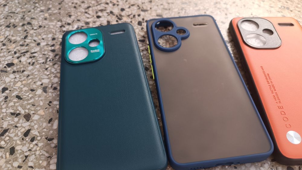 Калъфи силиконови с подарък screen protector за Redmi Note 13 pro plus