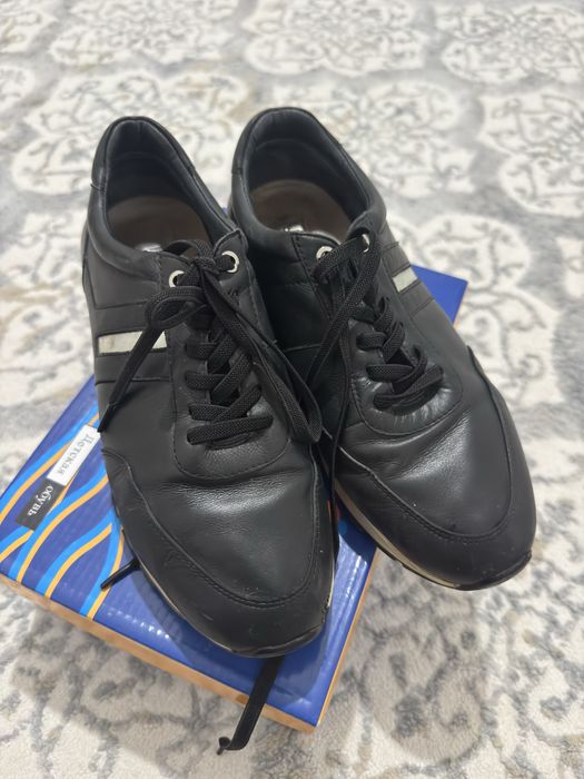 Кроссовки Турецкий срочноо