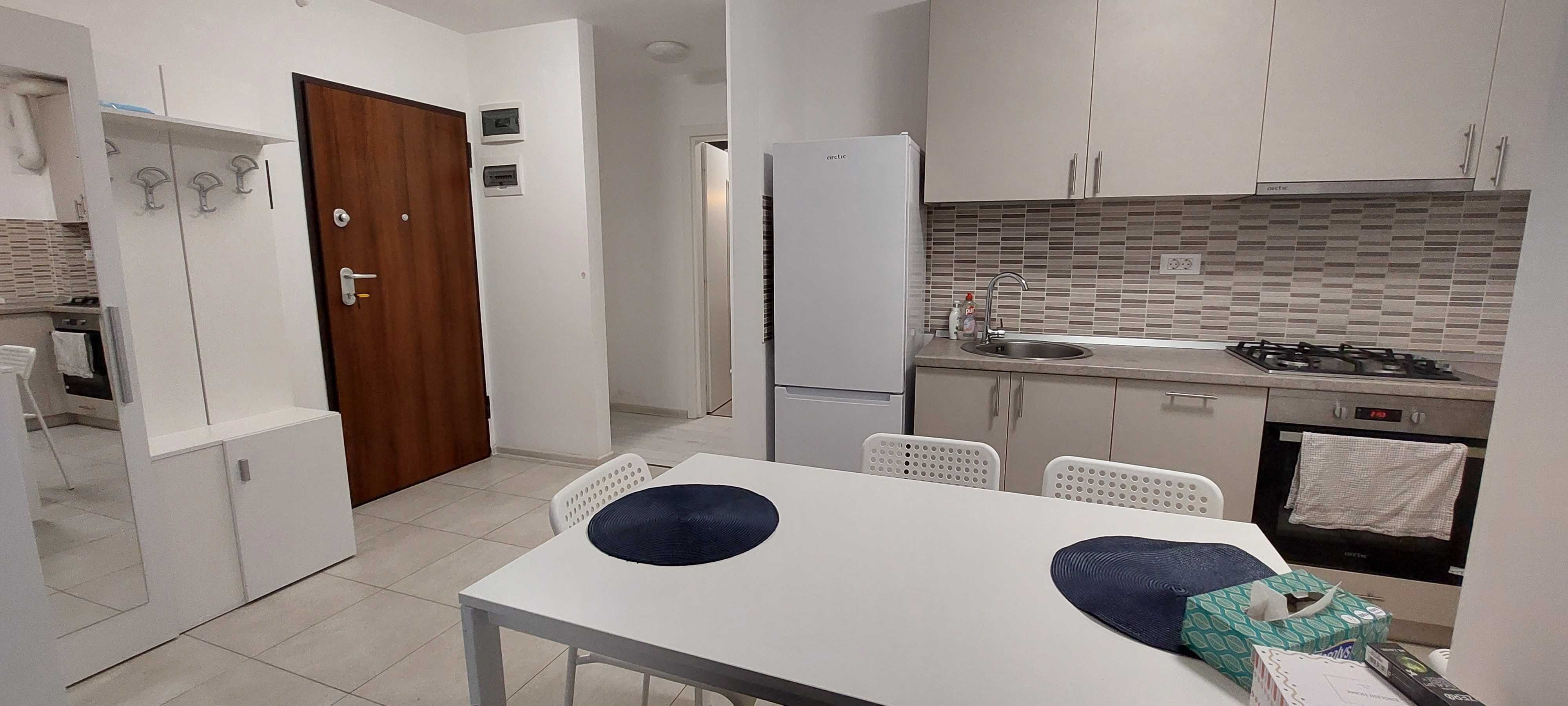 Apartament 2 camere Top City Coresi, mobilat, utilat, boxa, parcare