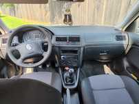 Vând Golf 4 Benzina