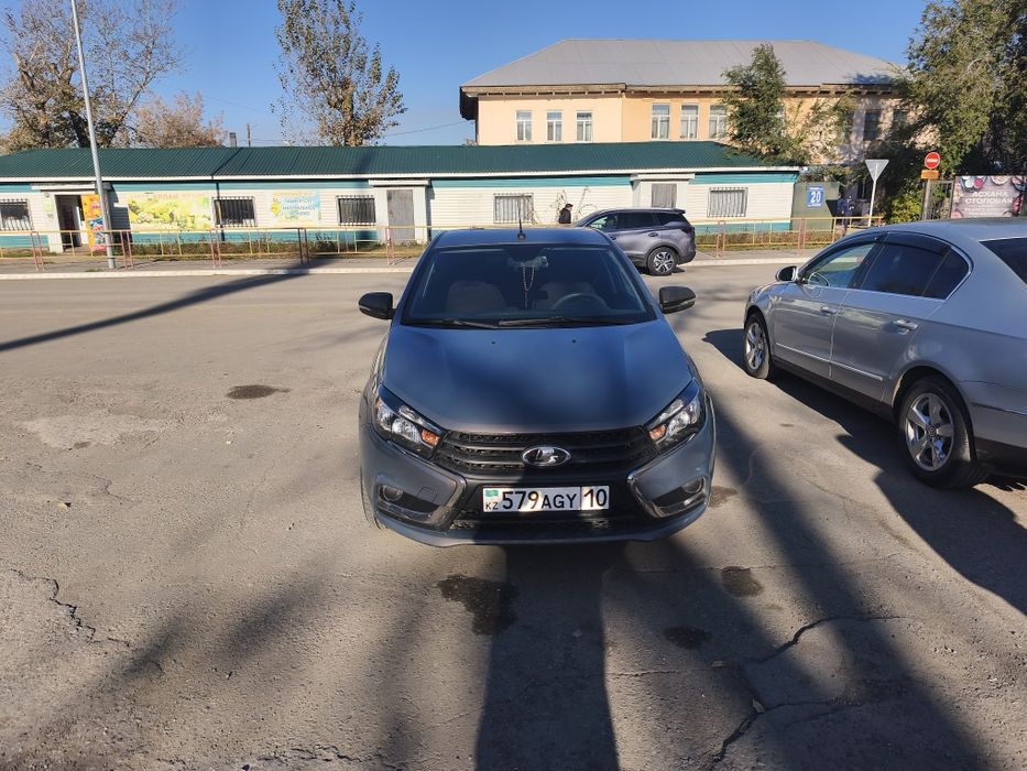 Продам Лада веста