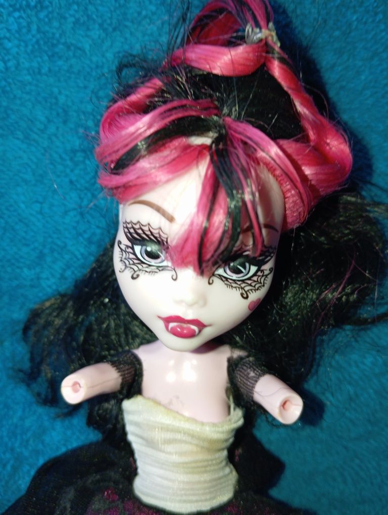 Оригинални кукли barbie my scene  монстър хай Дракулора monster high g