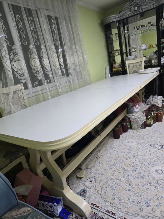 Стол 3,5 м стулья 8шт