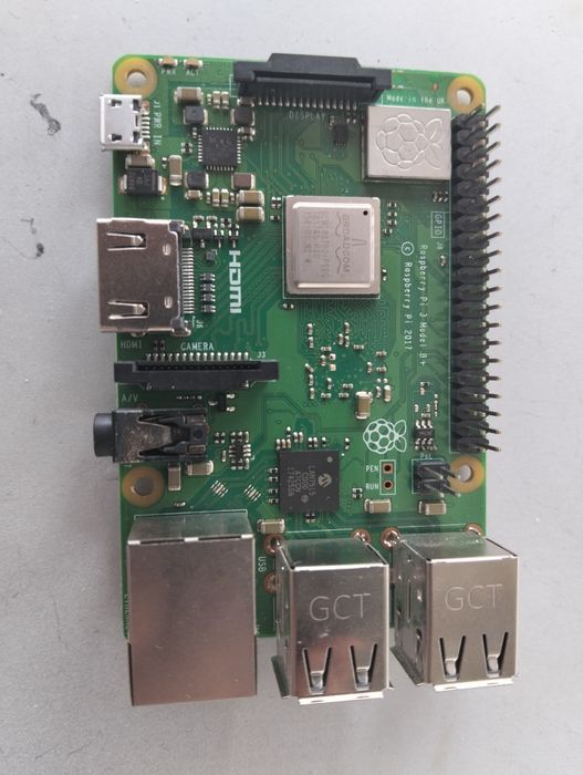 Raspberry Pi 3 model B+