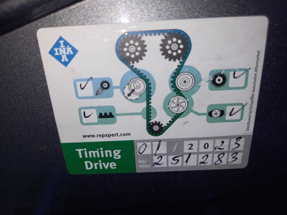 VW Passat 2002 Stare Foarte Bună Revizii la Zi