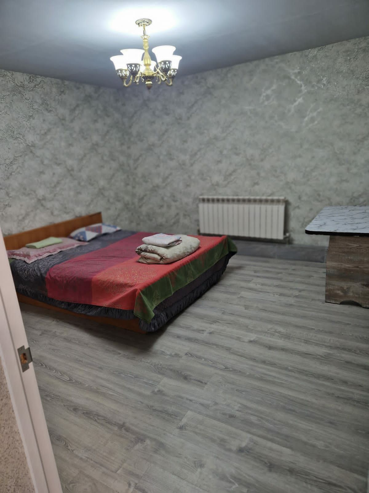 Квартира по суточна турксибский район 15000 тенге
