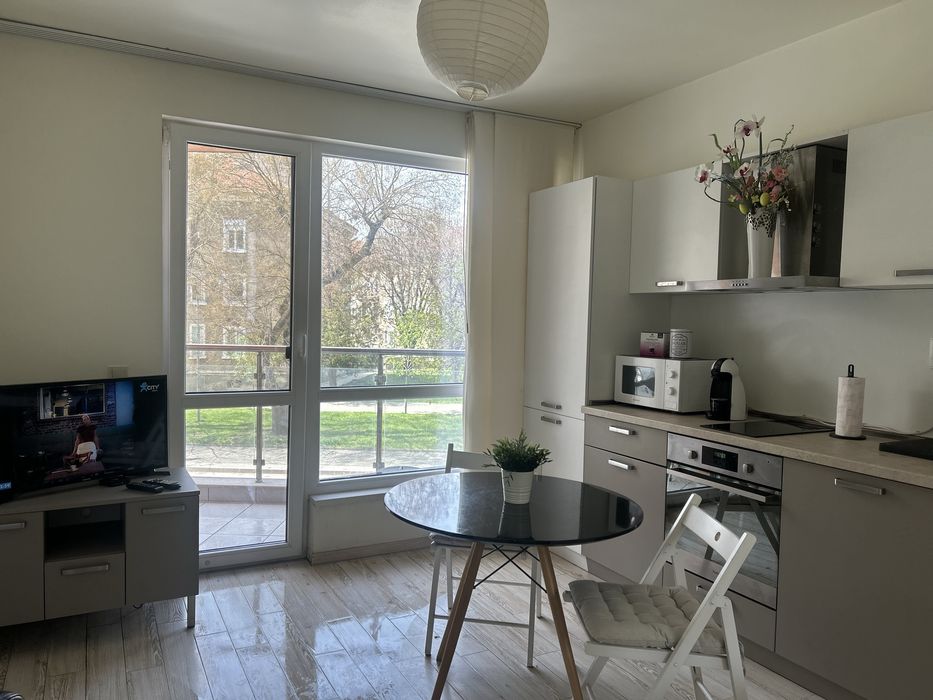 Дава се под наем Двустаен апартамент в Варна, Аспарухово - 55 кв.м за 408 € - Снимка #8