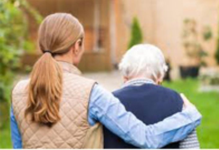 Îngrijire bătrână