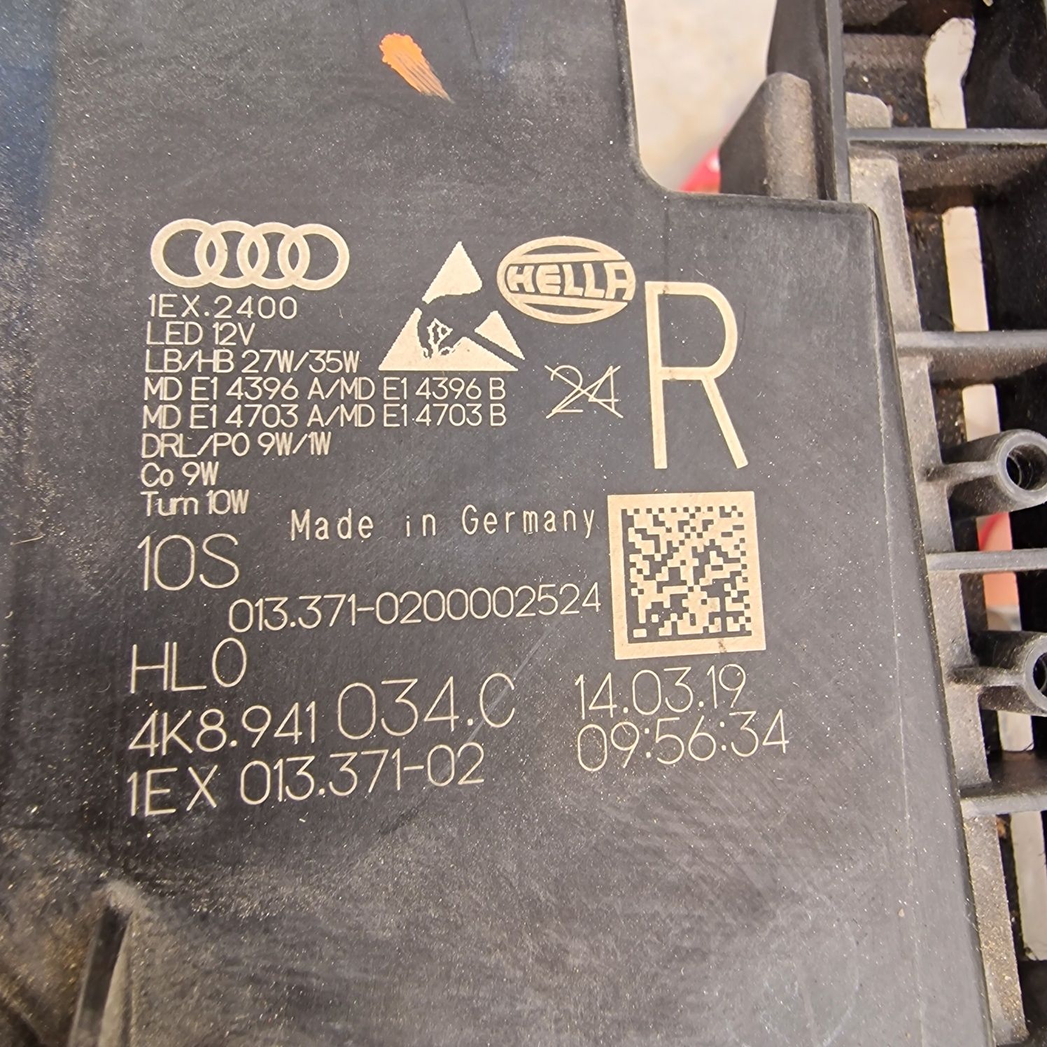 Audi A7 десен фар 2019