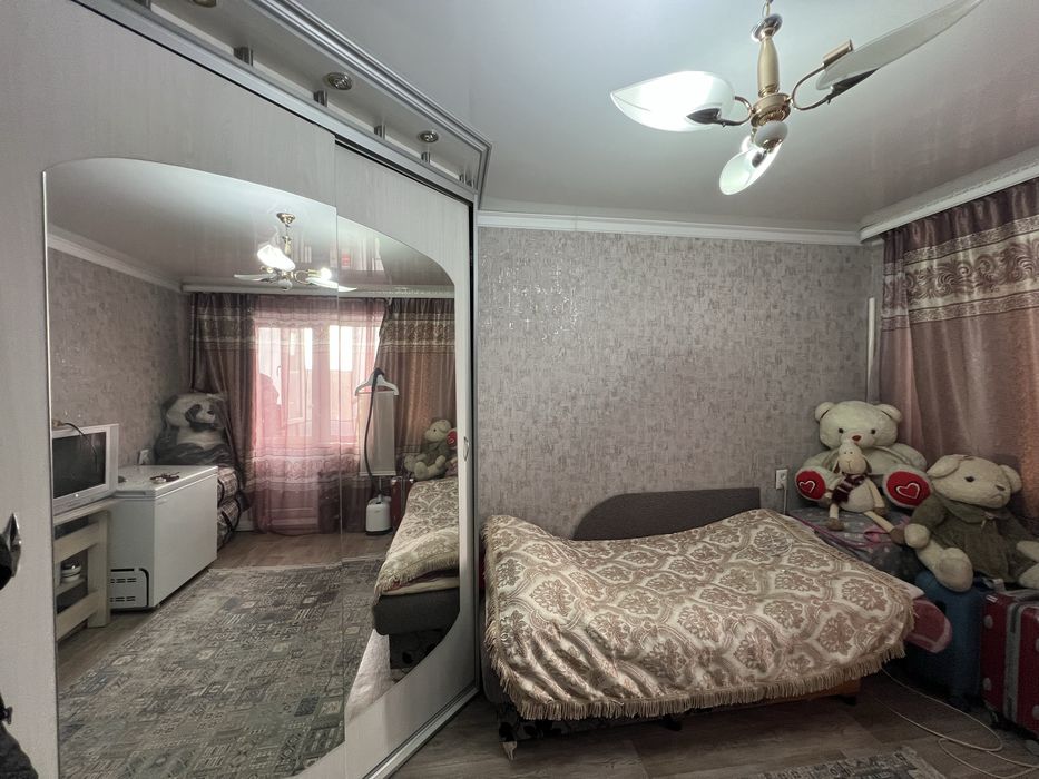 Уютная 2 комнатная квартира в 11а с ремонтом