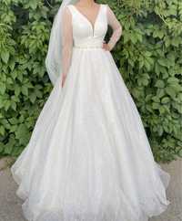 Продам свадебное платье 150000