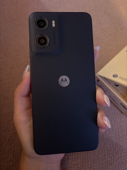 Телефон Motorola g05