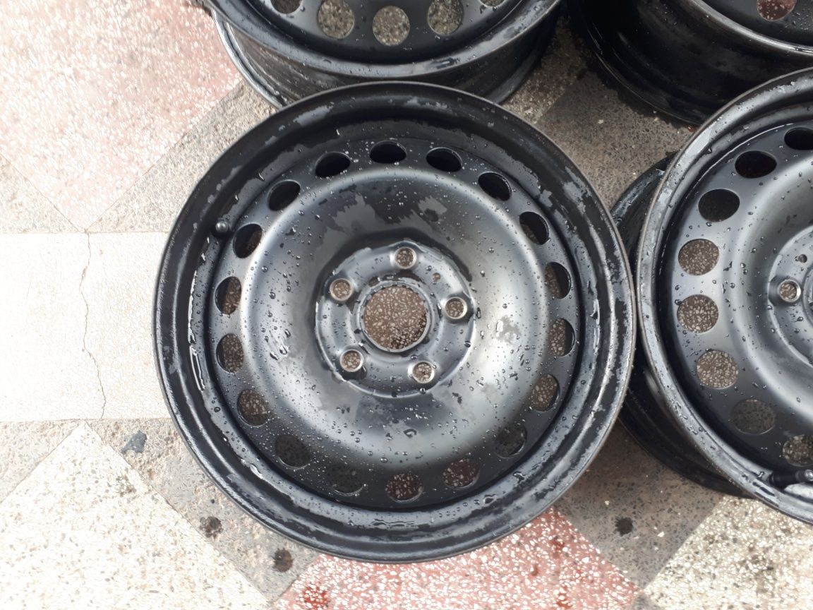 Фолксваген Шкода Сеат Ауди 5×112 15 цола Ет 47  6 J 57.1ц.отвор