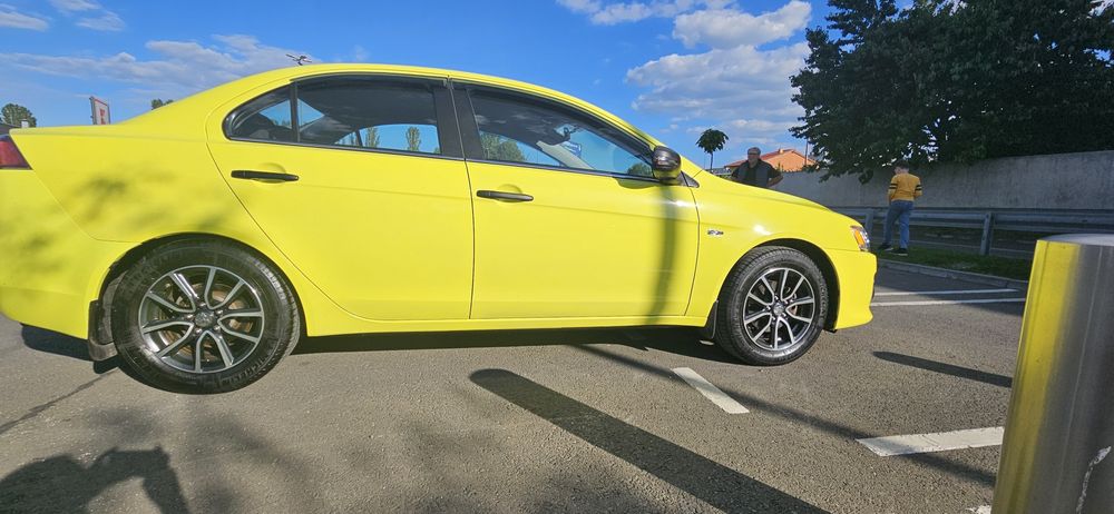 Mitsubishi Lancer 1.6 Benzina + GPL