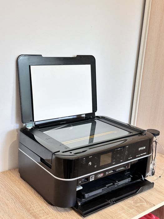Принтер Epson Stylus Photo RX660- на запчасти