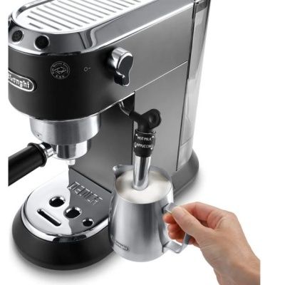 Kofe mashinasi EC685.BK