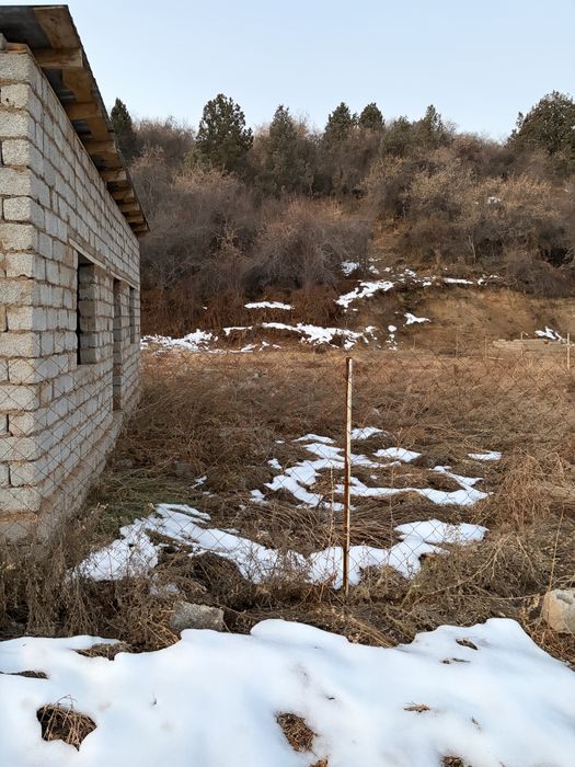 Продаеться земля в Амирсай 12 соток 2 кадастра по 6 соток