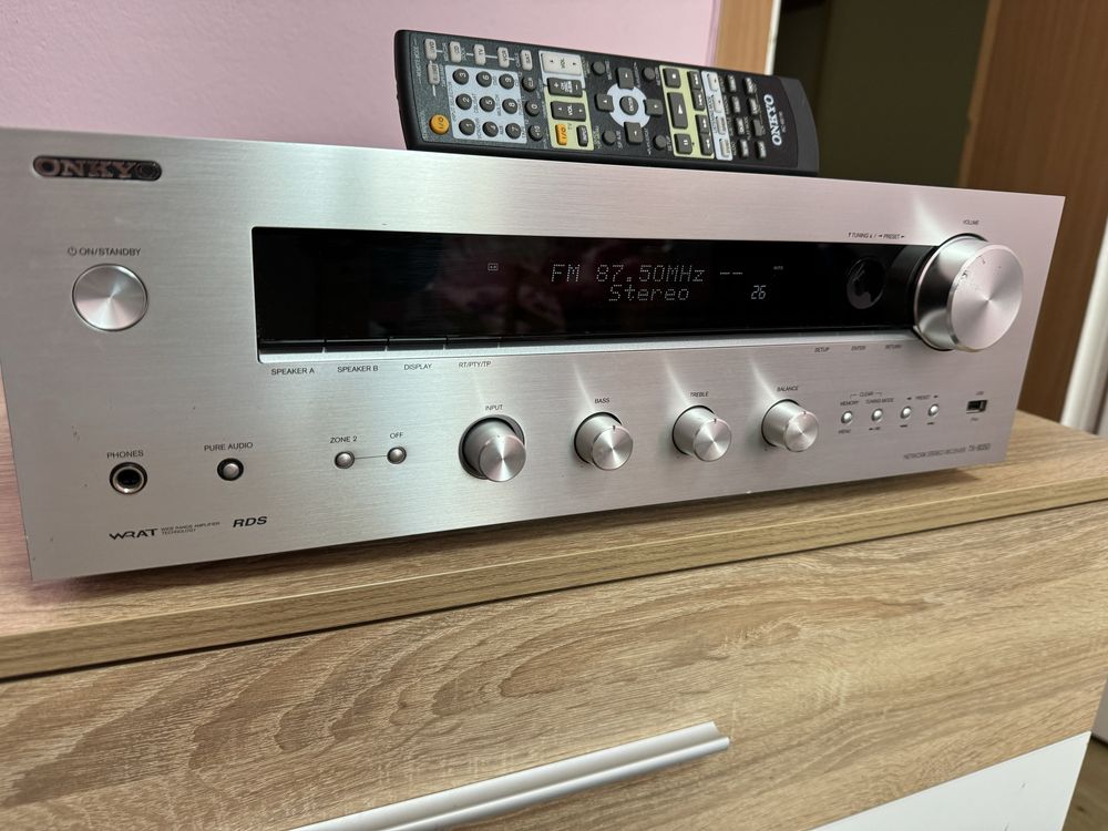 Onkyo TX-8050 Стерео