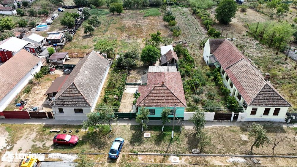 REZERVAT !Casa cu Teren 1900 mp, fs 20ml, termoteca Loc. Zadareni