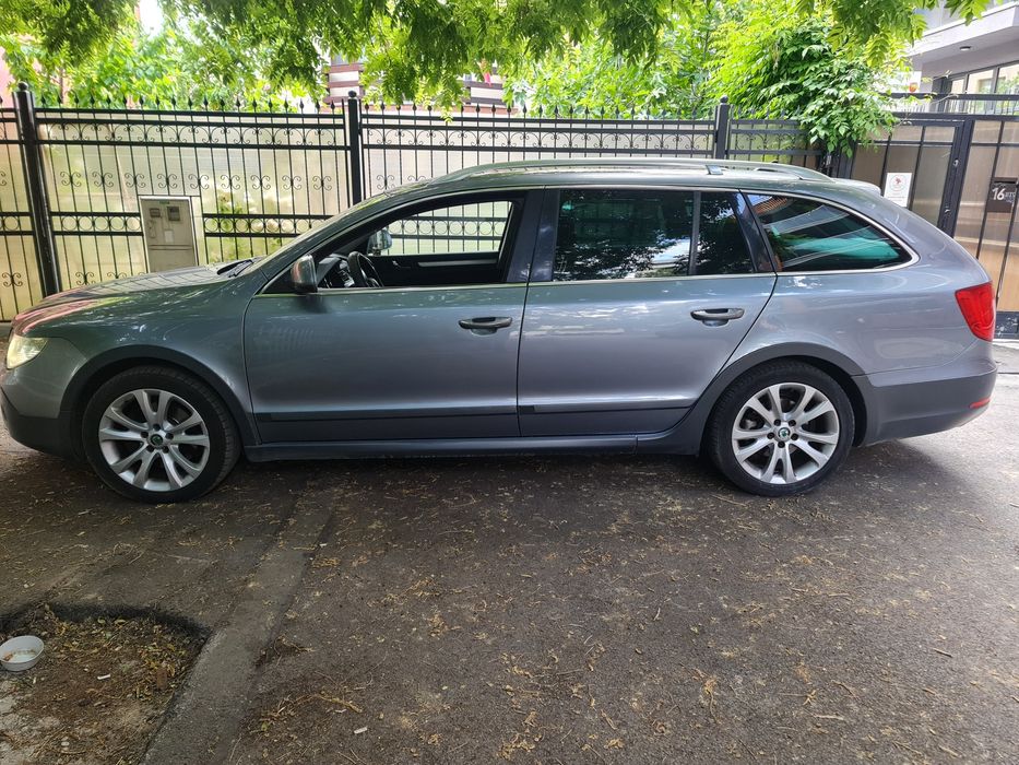 Skoda superb scout 4×4