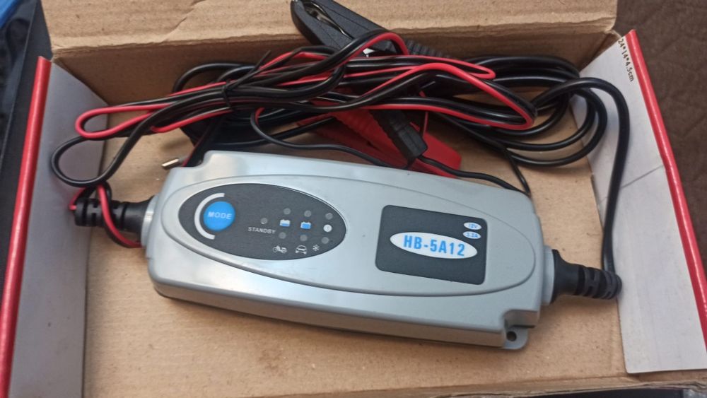 Incarcator baterie acumulator HB-5A12