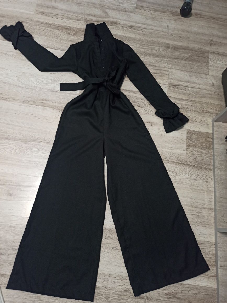 Salopeta Neagra Culotte Asos (Nu ZARA)  Pantalon Larg Mărimea 34/Xs