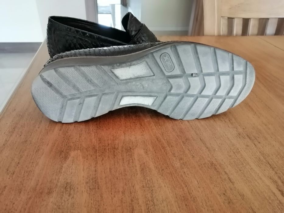 Обувки кожени обувки