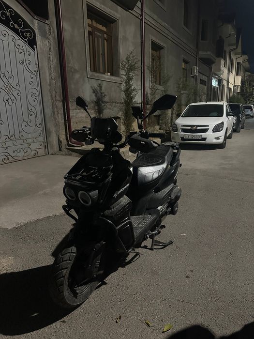 Скутер Танк Продаётся