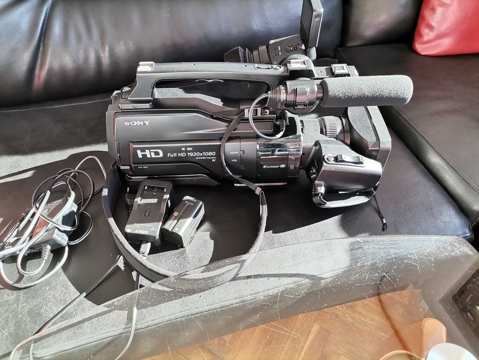 Sony HXR-MC2500 full hd
