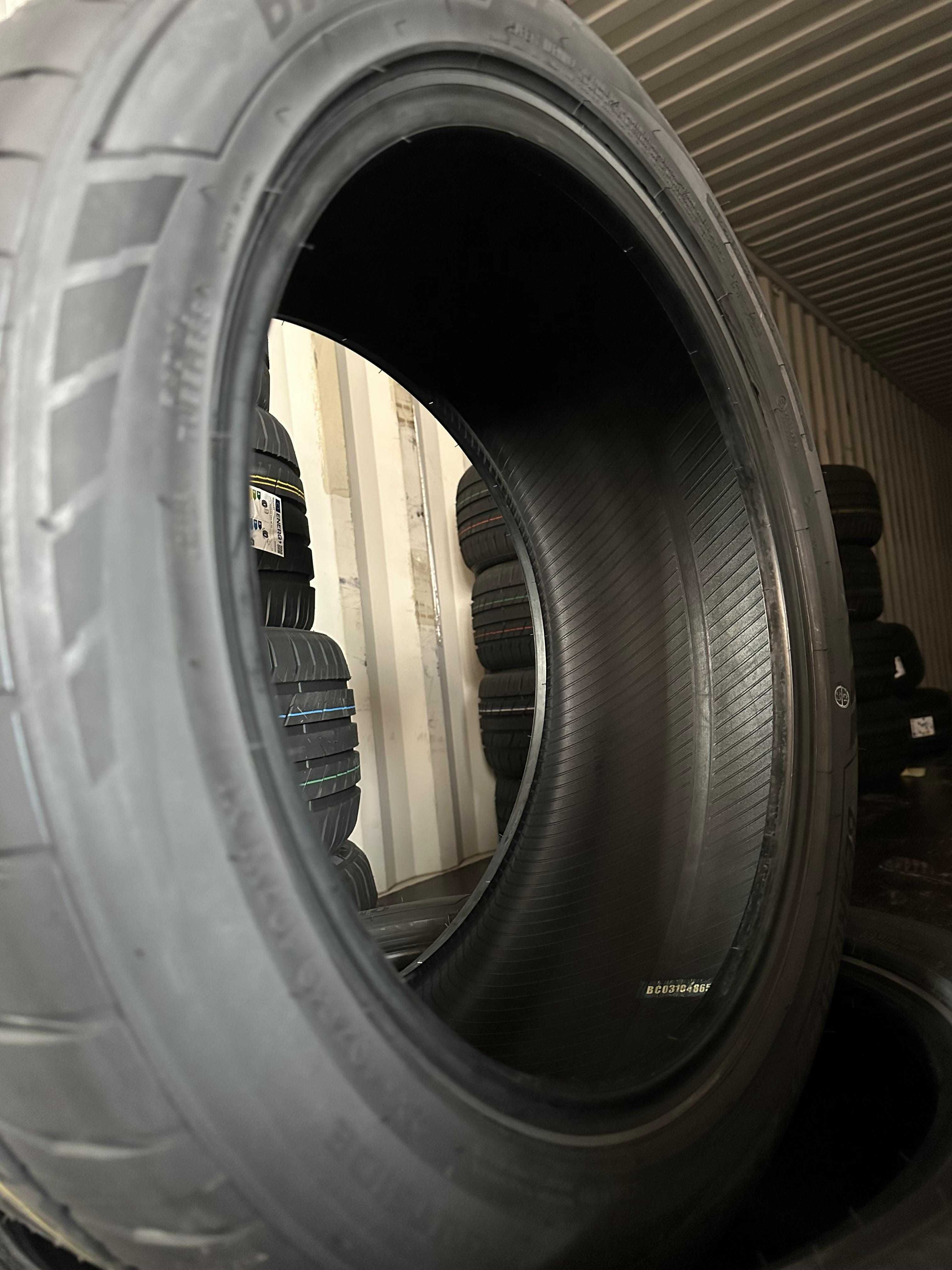 Нови Летни Гуми BEARWAY BW118 285/40R19 107W XL Нов DOT