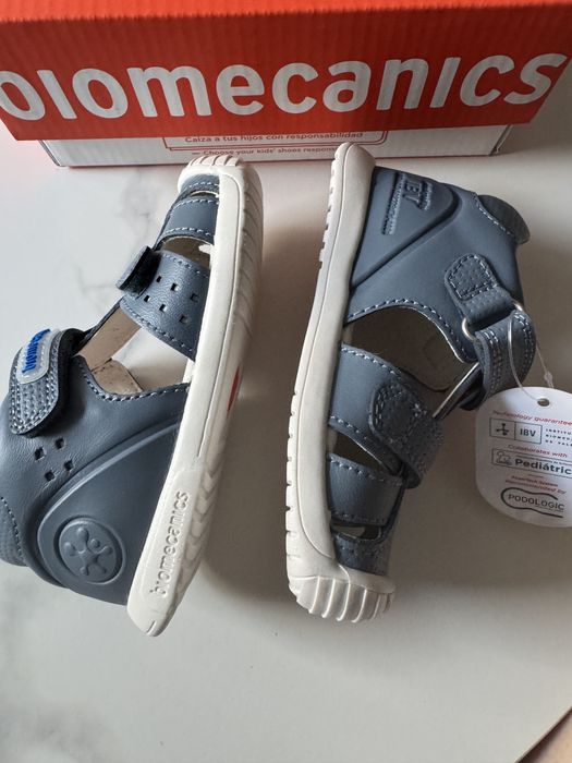 Biomecanics sandale marimea 21
